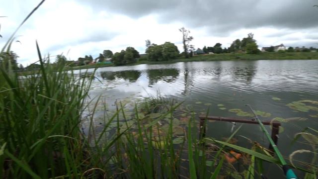 Не так рыбалка как просто отдых !! РЕКА ДЕСНА смотреть онлайн