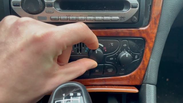 Для чего кнопка "EC"в MERCEDES W203 | What is the "EC" button for in MERCEDES W203? смотреть онлайн