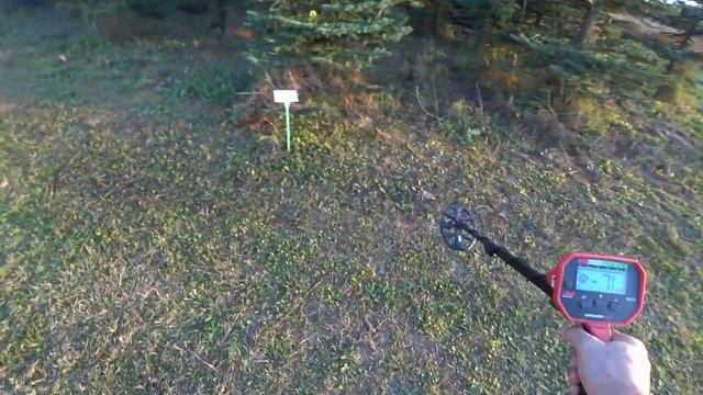 Minelab Vanquish 340 - TEST zasięgu na duże obiekty смотреть онлайн