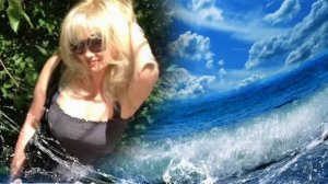 Ты такая красивая,нежная,милая. Ты такая желанная ....