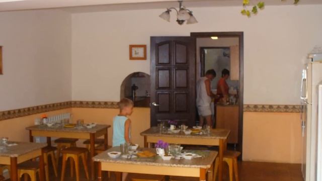 Частная гостиница "Элина" п. Лоо, ул. Обходная, 18-а смотреть онлайн