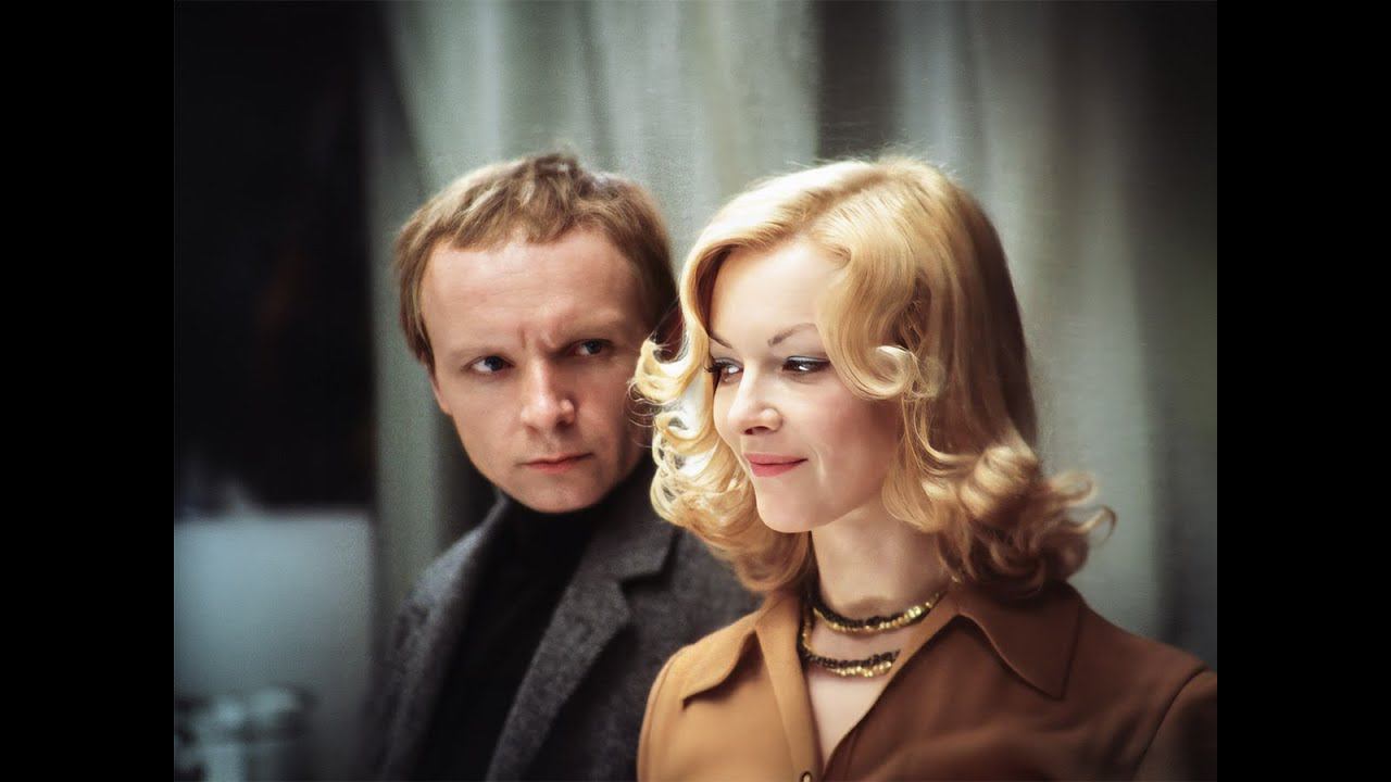 Надежда. Слова: Н. Добронравов. Музыка: А. Пахмутова. Вокал: Анна Герман. Видео: О.Касьян смотреть онлайн