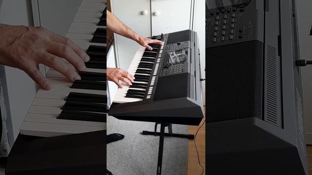 Suburbia - yamaha psr s770 смотреть онлайн