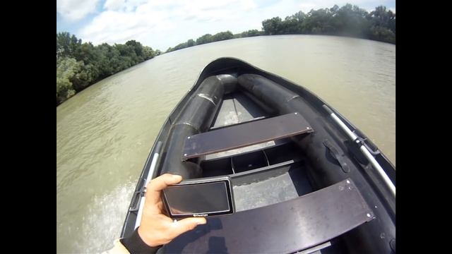 Не убивайка. Лодка из полиэтилена часть 2 Испытание моторами. смотреть онлайн