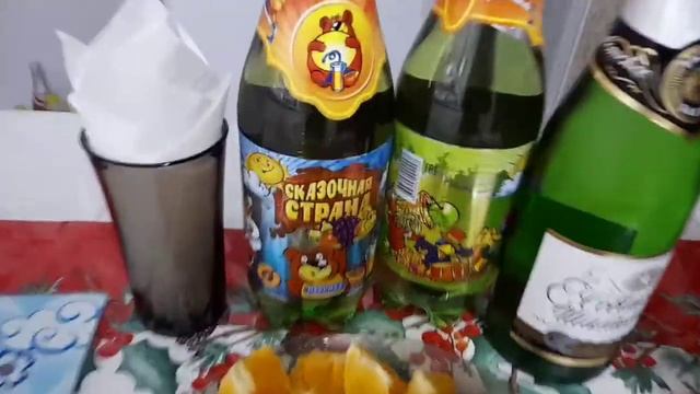 ВЛОГ.31 ДЕКАБРЯ 2021 ГОДА.НОВОГОДНИЙ ДАСТАРХАН. НОВАЯ ПОСУДА, СКАТЕРТЬ, ДОРОЖКА, ПОЛОТЕНЦЕ. смотреть онлайн