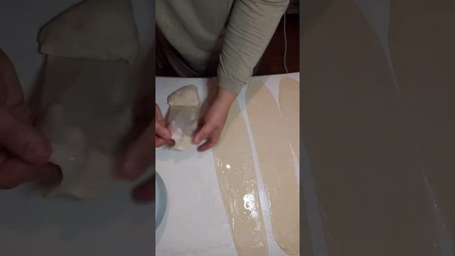 Самый простой рецепт самсы.Қатпарлы самса.Қазақша рецепт. смотреть онлайн