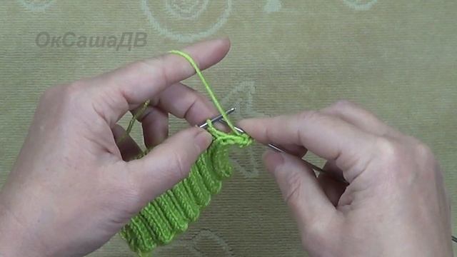 Эластичное закрытие петель резинки 2х2 спицами. смотреть онлайн