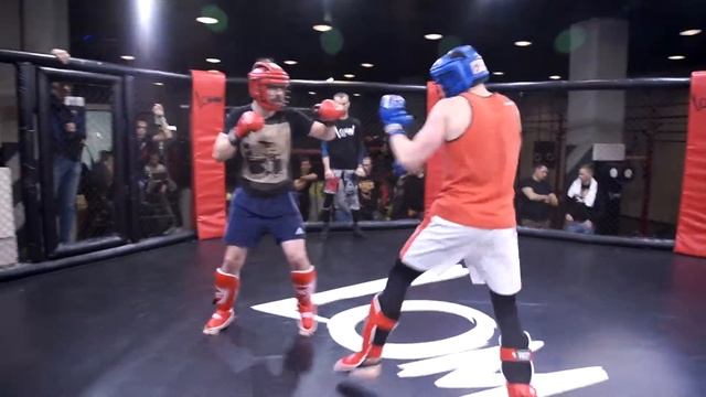 KOTMMA RUMBLE 4: Тихоненко (красный) — Журавлев (синий) смотреть онлайн