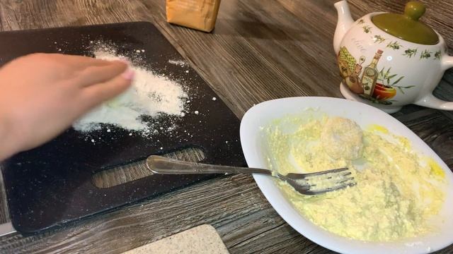 Нежнейшие сырники с секретом! Быстро, вкусно, полезно смотреть онлайн