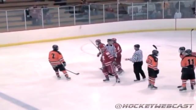 Жесткий удар соперника Это стоит видеть Lincoln vs West Salem 2014 смотреть онлайн