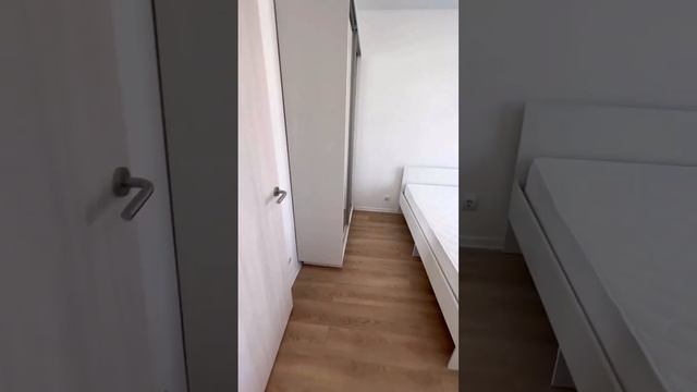 Видео обзор квартиры по ул. Александры Монаховой смотреть онлайн
