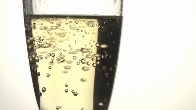 Главврач выгнал безнадежную старушку приехавшую на скорой… А увидев, кто вступился за нее, похолоде смотреть онлайн