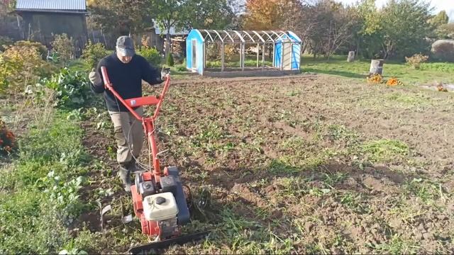ОСЕННЯЯ ФРЕЗЕРОВКА. Шесть фрез. Культивация мотоблоком. АГАТ смотреть онлайн
