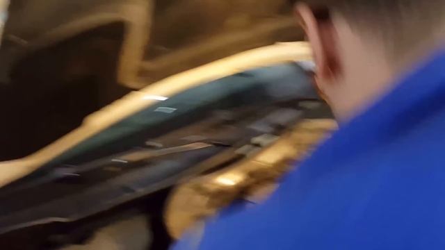 Мерседес GLK 220: Замена масла и фильтров смотреть онлайн