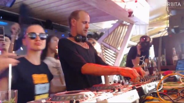 Peter G - Orbita Project w/ PETER G at Bessonniza