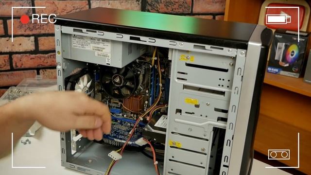 Игровой ПК за 3500 рублей / Реальная сборка + тест в играх / Нищий Гейминг смотреть онлайн