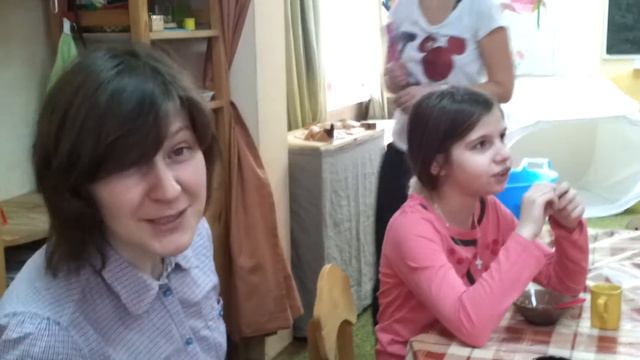 Поём песенку "а нам всё равно".mp4 смотреть онлайн