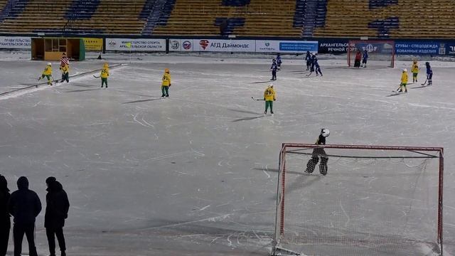 Водник 2011-Строитель 2012.Счёт 10-0(4-0).28 января 2023 год. смотреть онлайн