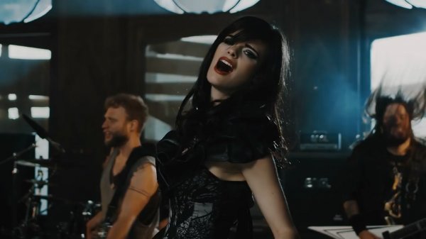 1.EXIT EDEN - Unfaithful (Rihanna Cover)