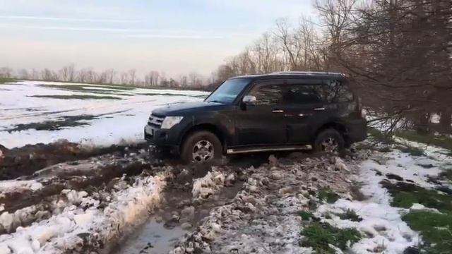 Мягкая зимняя резина, травить аккуратно