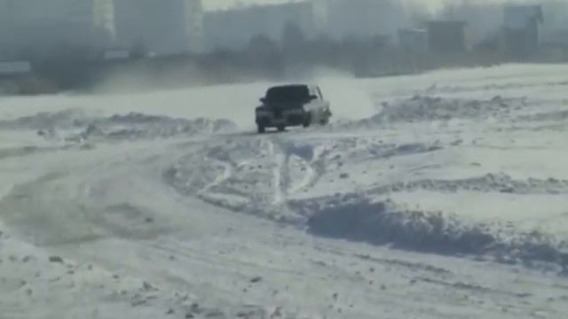 Ледовые гонки смотреть онлайн