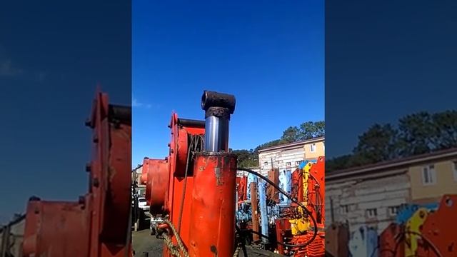 Проверка крановой установки UNIC UR334H 19.09.12_01.mp4 смотреть онлайн