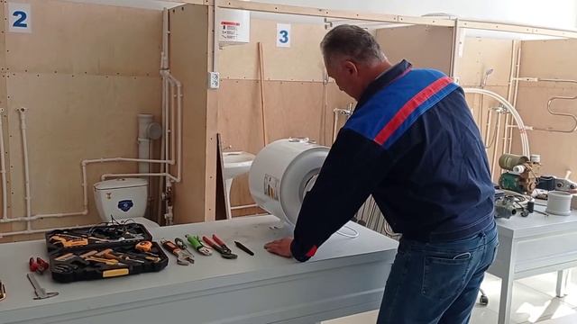 Suv isitish qozonlari va ularni tamirlash смотреть онлайн