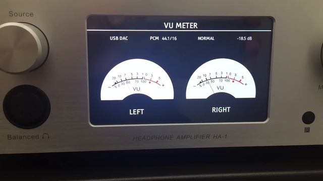 Very cool digital VU Meter of the OPPO HA-1 Headphone Amp/Dac смотреть онлайн