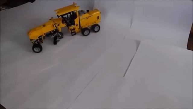 LEGO Technic Grader смотреть онлайн