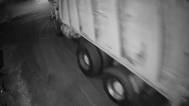 Московские полицейские задержали подозреваемого в краже имущества на сумму свыше миллиона рублей смотреть онлайн