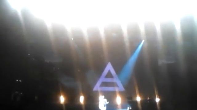 Thirty Seconds To Mars - Attack + Hurricane + Bad Romance + The Kill + A Modern Myth смотреть онлайн