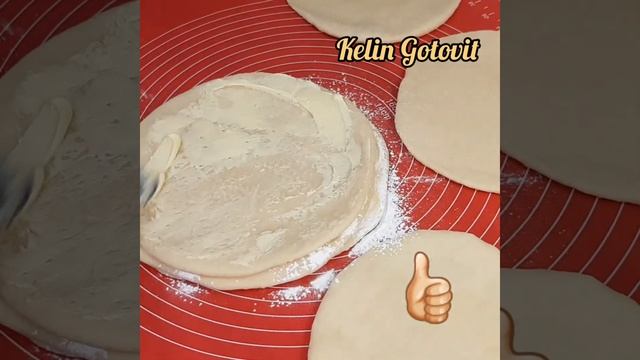 Если у вас есть 1 яйцо, мука приготовить этот вкусный рецепт! очень миякий и вкусный. смотреть онлайн