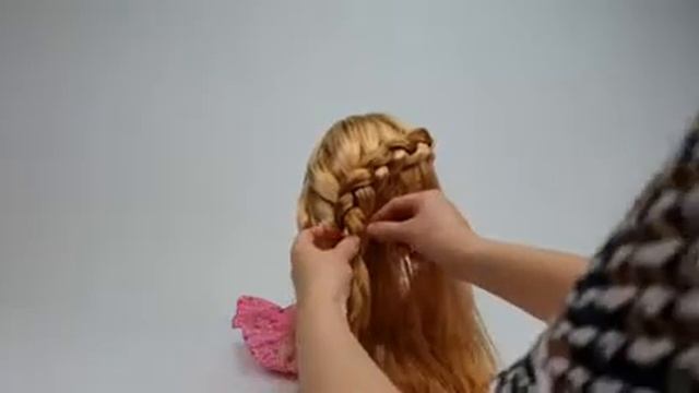 Причёска за минуту/Happy Friend Fanny Make Up Doll Head Blond смотреть онлайн