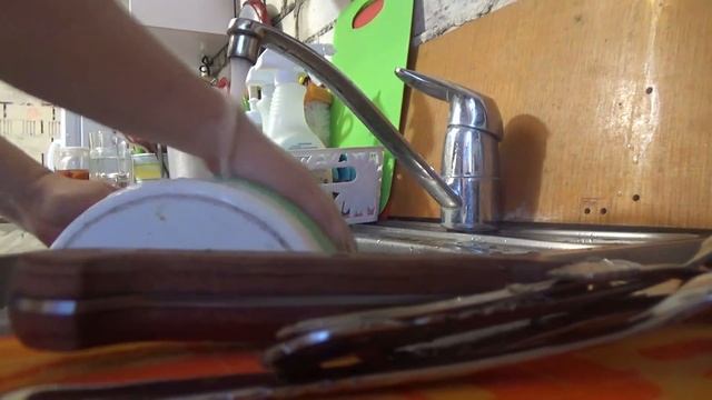 Чистая посуда без химии? Как отмыть посуду тряпочкой? смотреть онлайн