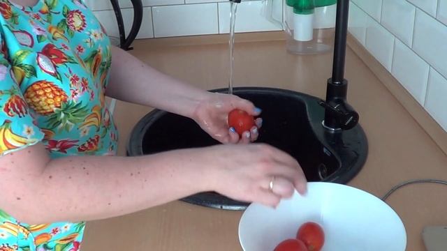 ЗАГОТОВКА НА ЗИМУ\ЗАСОЛКА ОГУРЦОВ И ПОМИДОР\СЕЗОННАЯ ЗАМОРОЗКА ОВОЩЕЙ И ЗЕЛЕНИ\ смотреть онлайн