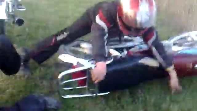 Альфа ушла с дороги смотреть онлайн