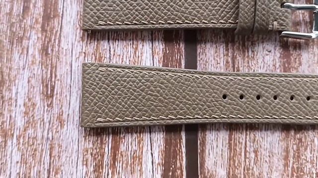 Taupe Epsom Leather Strap For Lange 1 Timezone Watch смотреть онлайн