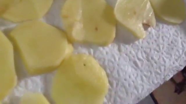 Как сделать чипсы в микроволновке смотреть онлайн