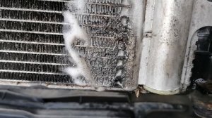 Ford Kuga AC radiator condenser replacement flaps change  refrigerant charge nitrogen pressure test