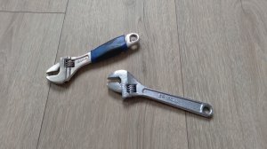 Рассказываю как пользоваться разводным ключом