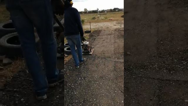 Ложим асфальт..