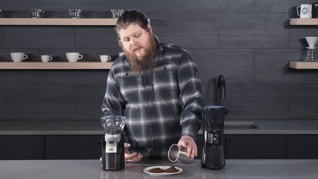 Solis Scala vs. Oxo Brew Grinder | Crew Comparison смотреть онлайн