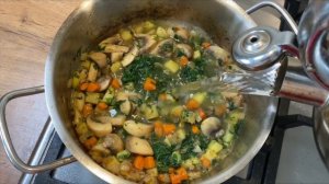 Постный овощной суп с шампиньонами, просто, быстро и вкусно