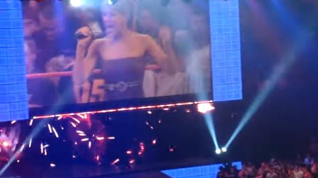 Lillian Garcia Singing смотреть онлайн