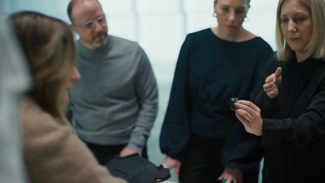 Latest technology deliver near-sunlight lighting in the new Volvo EX90 смотреть онлайн