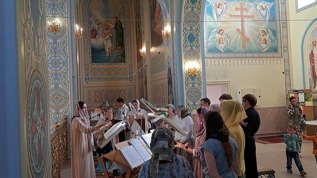 «Ангельский собо́р».Тропари "По непорочных" (знаменного распева в гармонизации Т. Неберо). смотреть онлайн