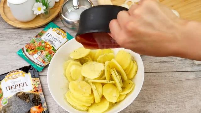 Такая картошечка у нас съедается до без остатка, сколько не сделаю смотреть онлайн