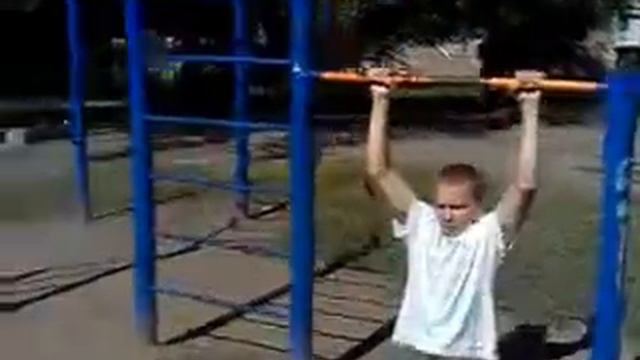 Турник уголок на мини турнику смотреть онлайн