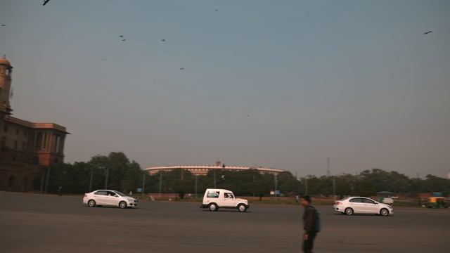 Трущобы, роскошь, нищета. Настоящая жизнь в Индии смотреть онлайн