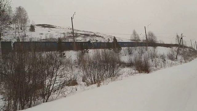 Гора Куркак (1008 метров). Железная дорога Белорецк Магнитогорск. 16 января 2022 года. Видео 8. смотреть онлайн
